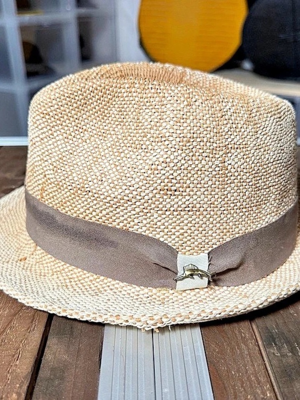 Tommy Bahama Toyo Straw Fedora Hat Tan Cream Brown 59cm 7 3/8